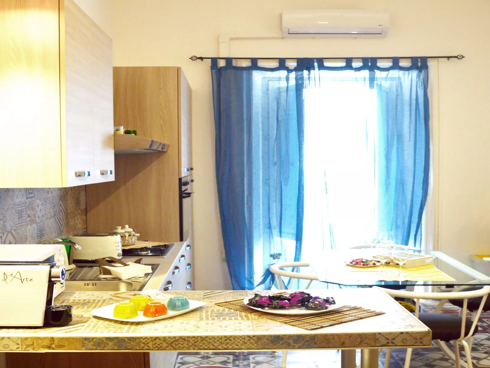 Gästezimmer für 1 Personen in Caltagirone, Sizilien (Provinz Catania) - Image-tags.info