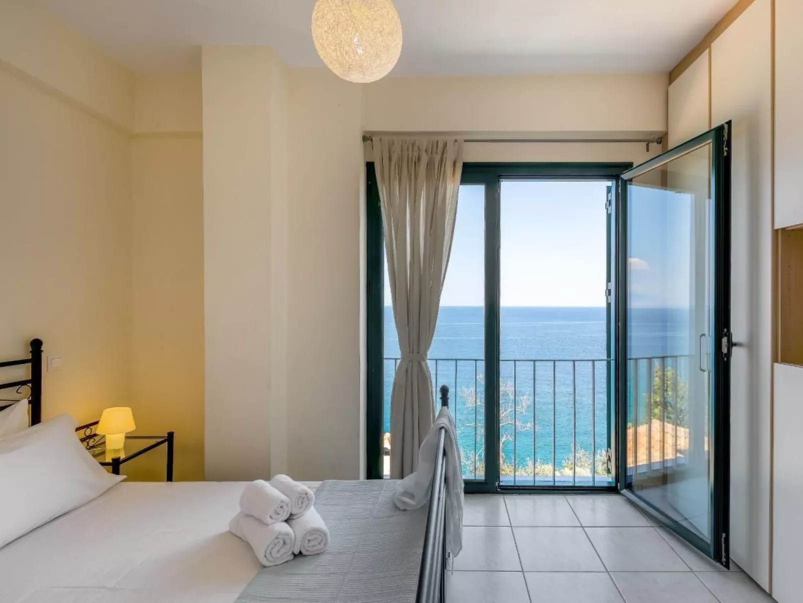 Leonardo da Vinci Villa - Binnen