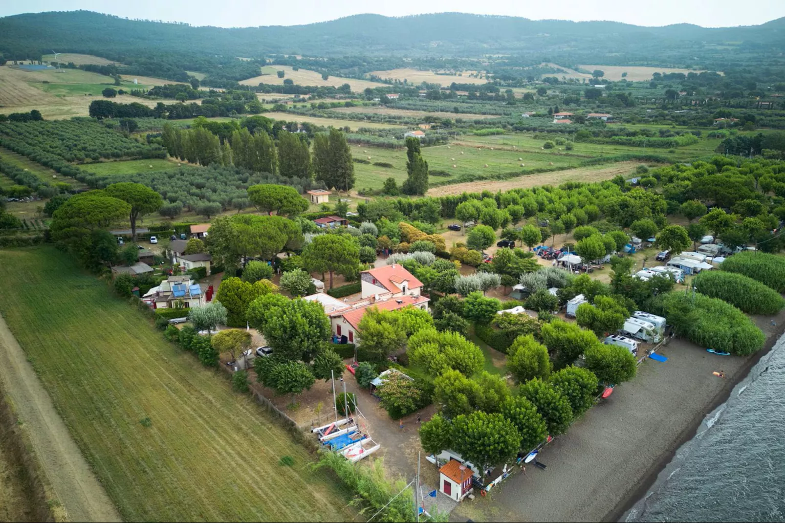 Appartamento 3 - Uitzicht zomer