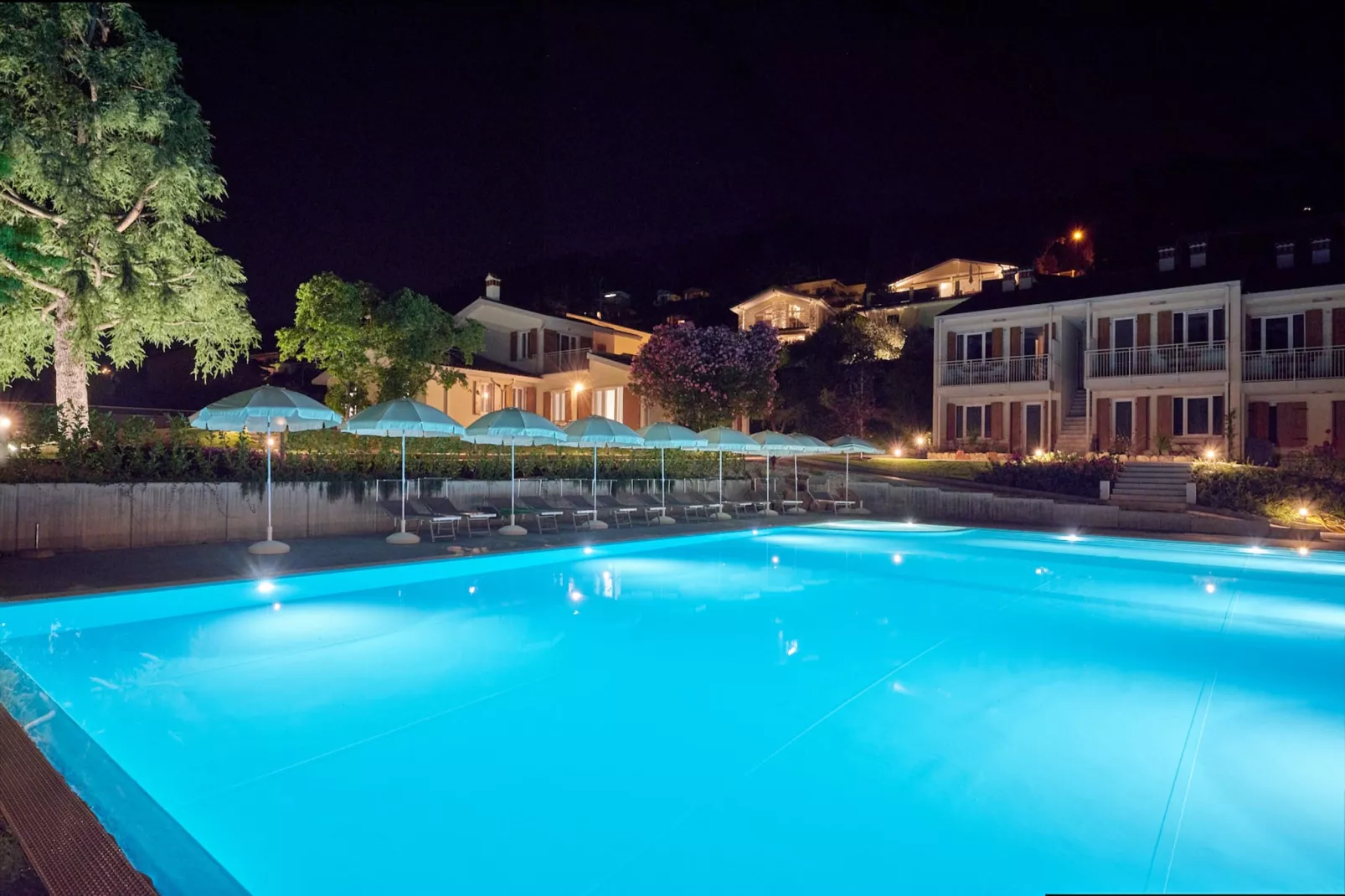 Green Park Residence - 7 Nächte - Zwembad