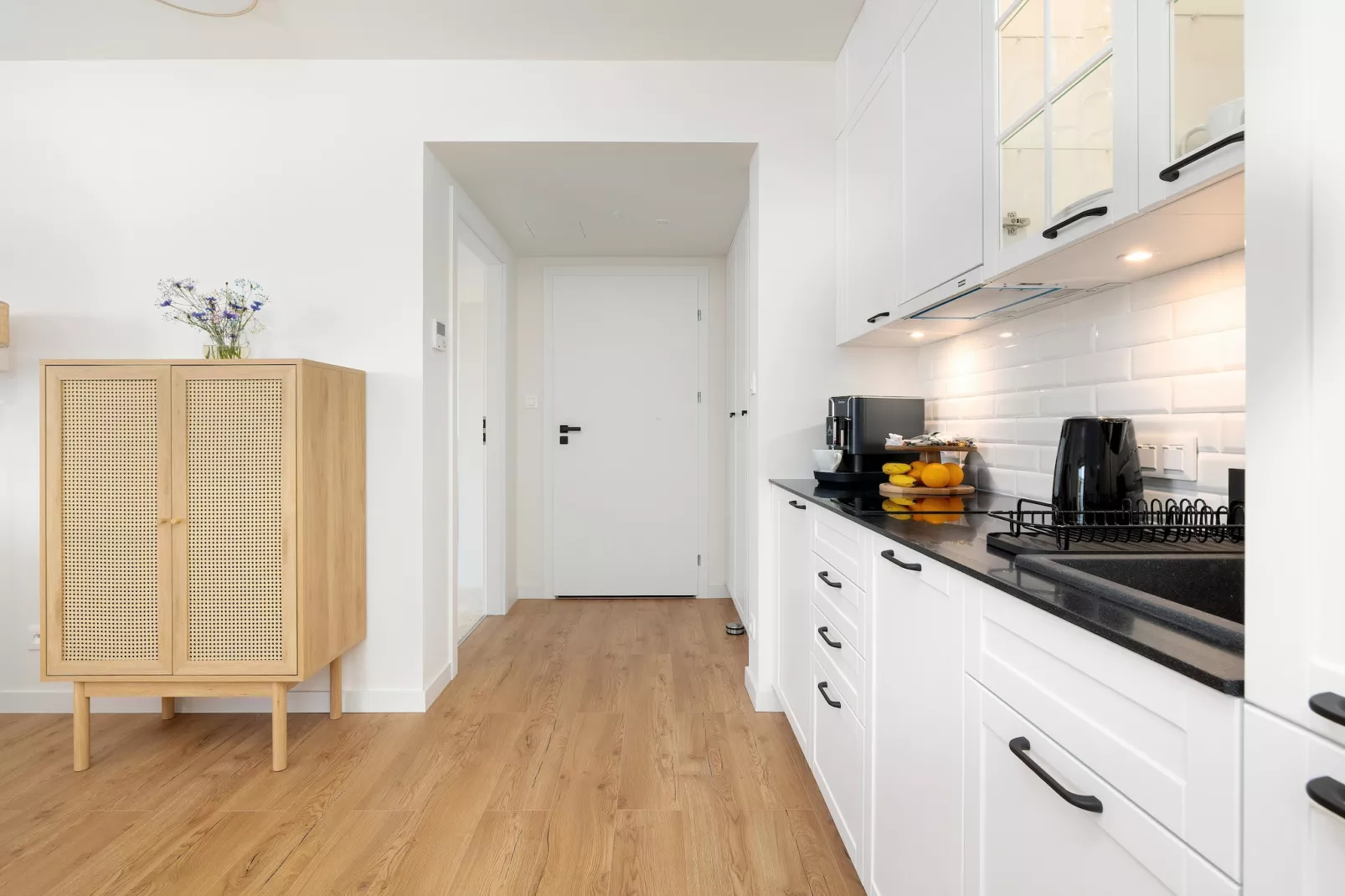 Apartament PINEA Grunwaldzka 82A-713 - Keuken