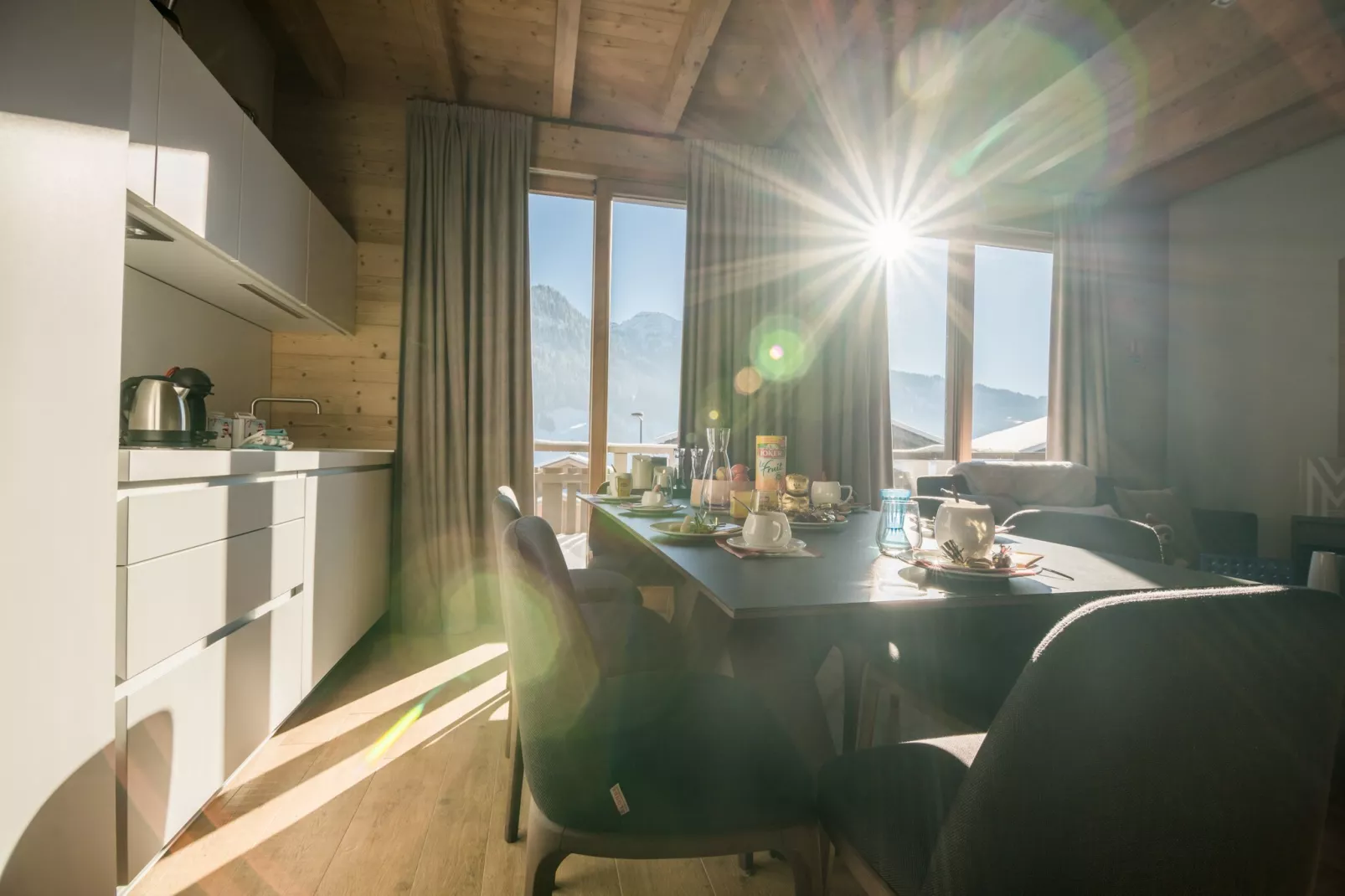 Les Portes de Megève 5 - Eetkamer