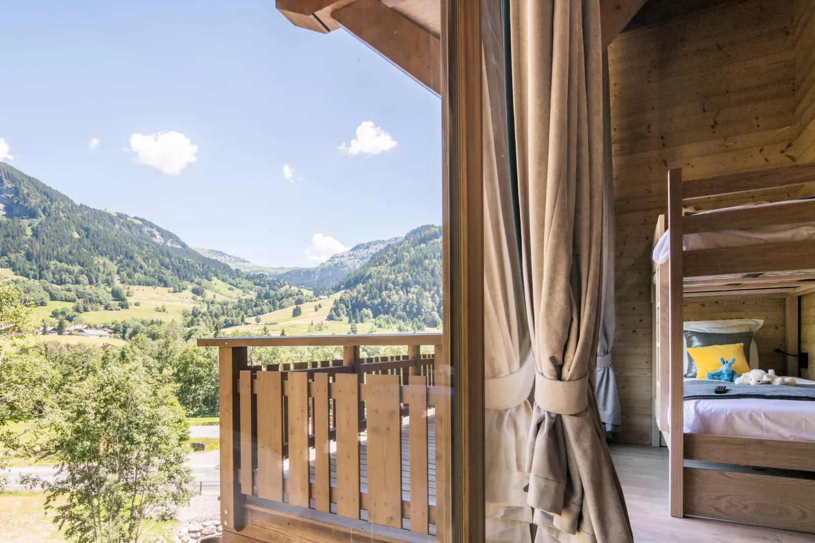 Les Portes de Megève 8 - Uitzicht zomer