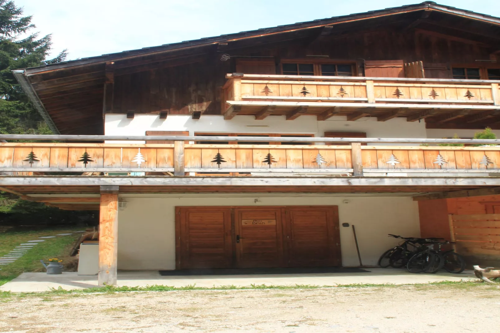 Chalet Ours Brun ORB MOUNTAIN & QUIET 6 Pers. - Buitenlucht