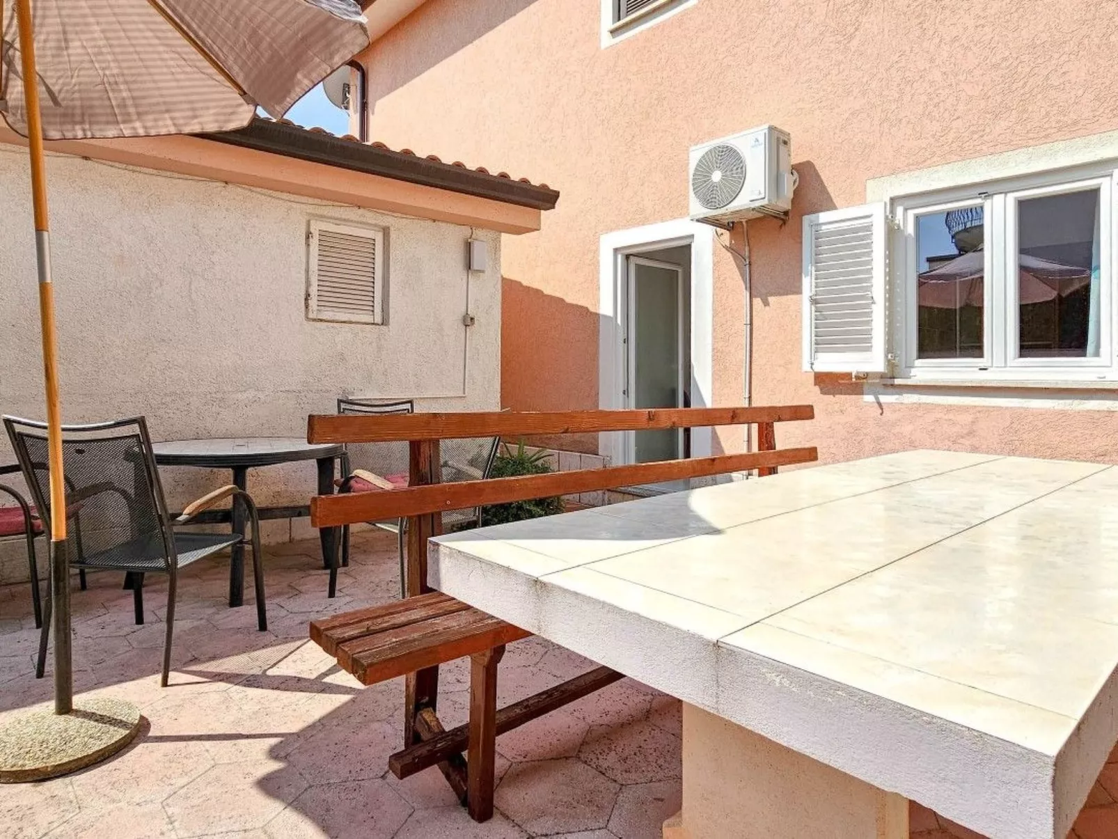 Adila 4 - Die Wohnung für 4 Personen - Buiten