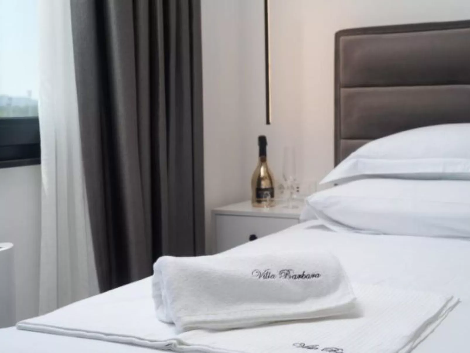 Villa Barbara with heated pool - Image-tags.info