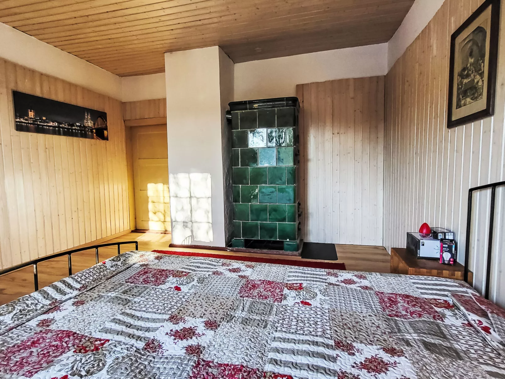 Mit großem eingezäunten Garten - Binnen