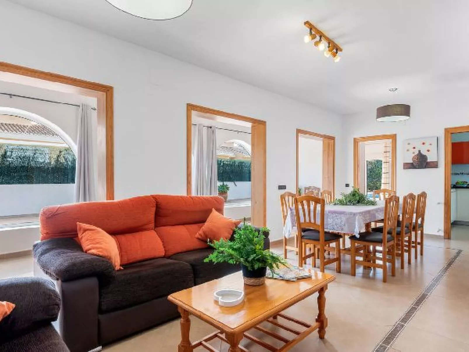 Villa Mercedes - Plusholidays - Image-tags.info