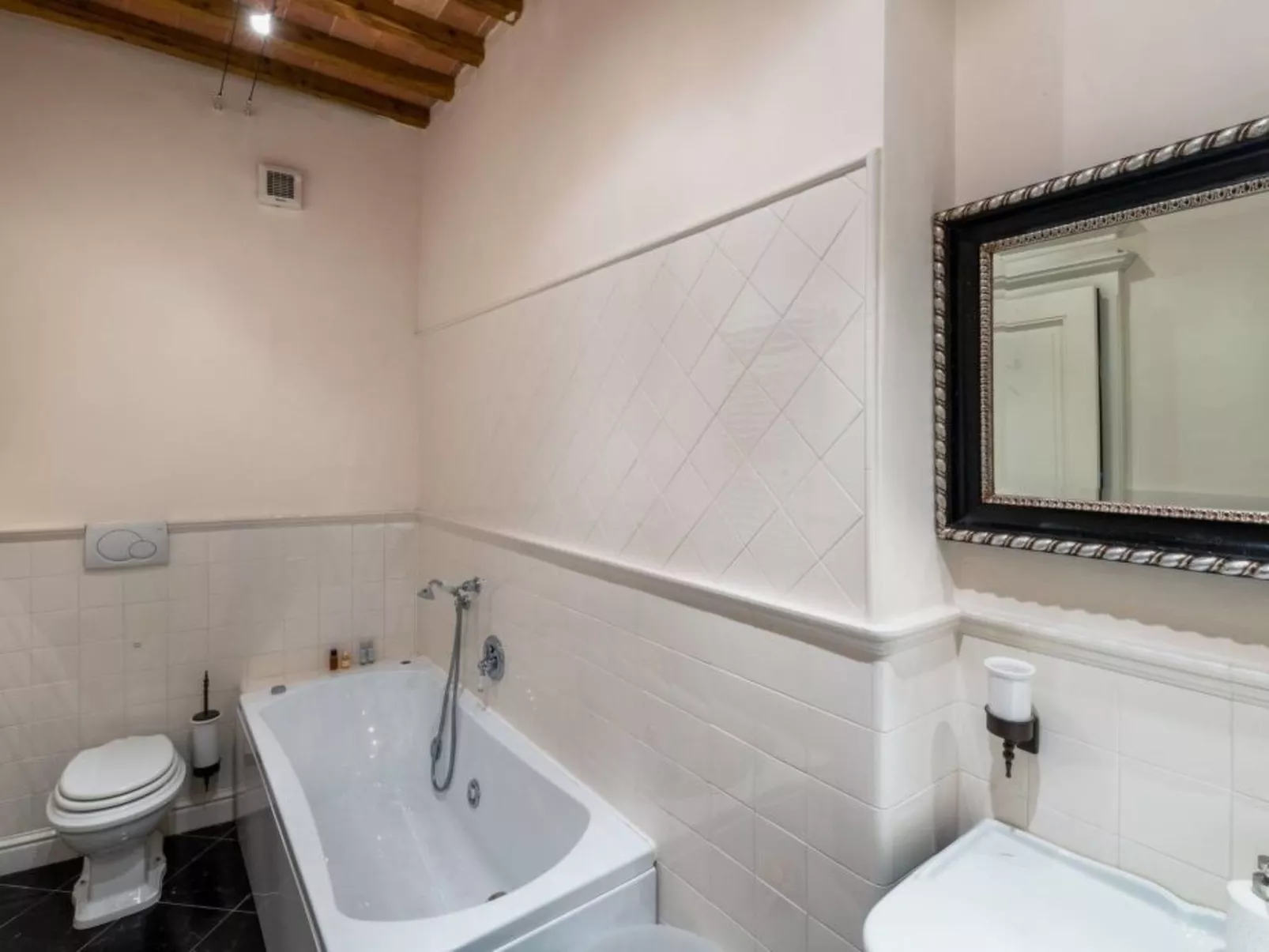 Villaflair - Volterra Pool Villa - Image-tags.info