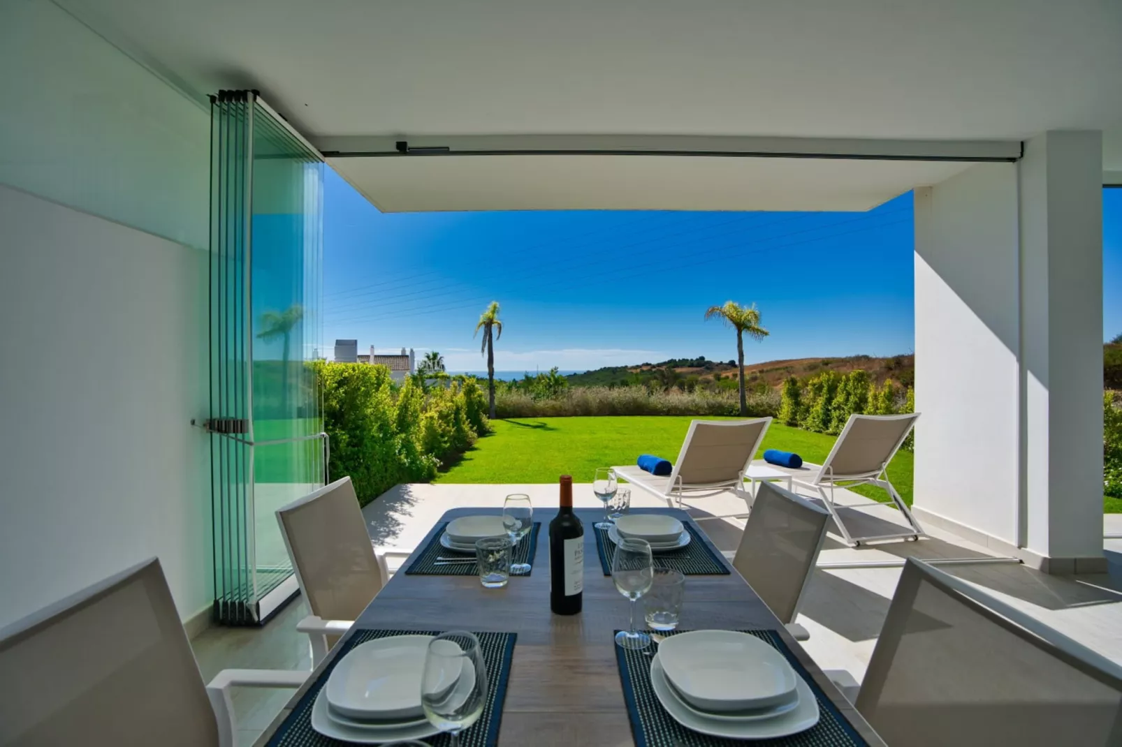 AL-1103 ESTEPONA - APARTMENT - ALCAZABA LAGOON - Terrasbalkon