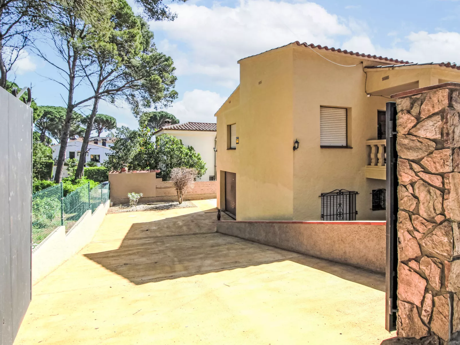 Torre Mitjorn - Buiten