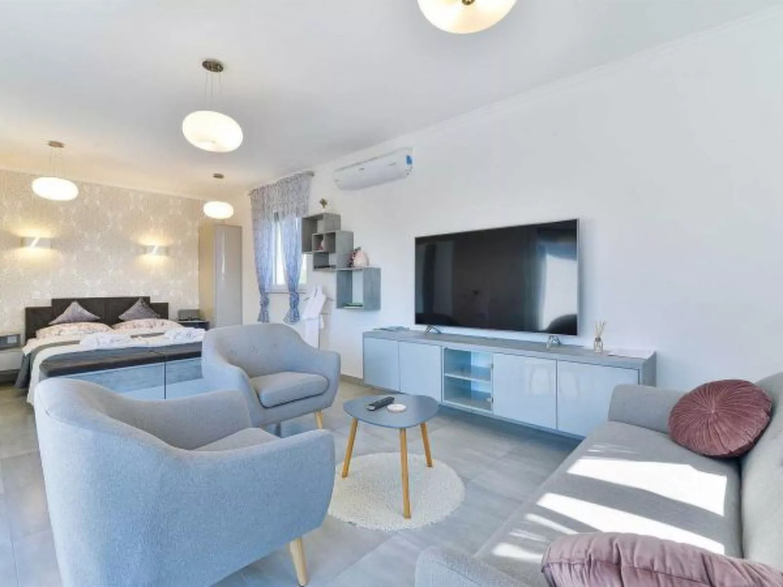 Penthouse Laudato with jacuzzi - Image-tags.info