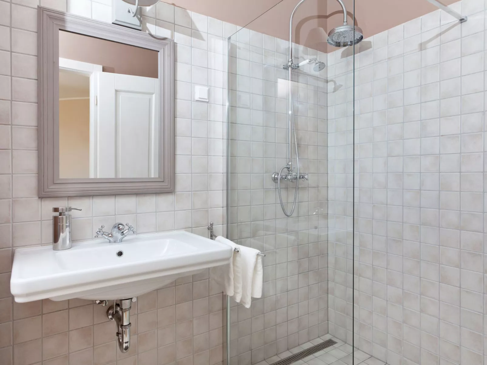 Villa "Star" mit Whirlpool - Binnen