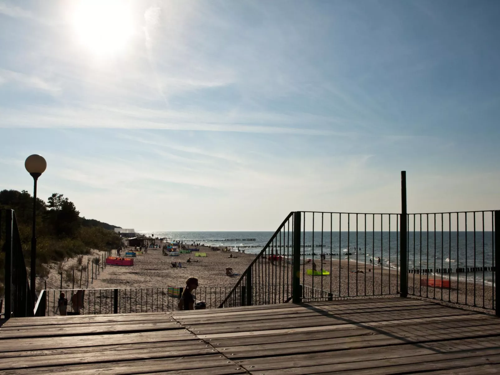 Wohnung mit Panoramaverglasung und Meerblick - Buiten
