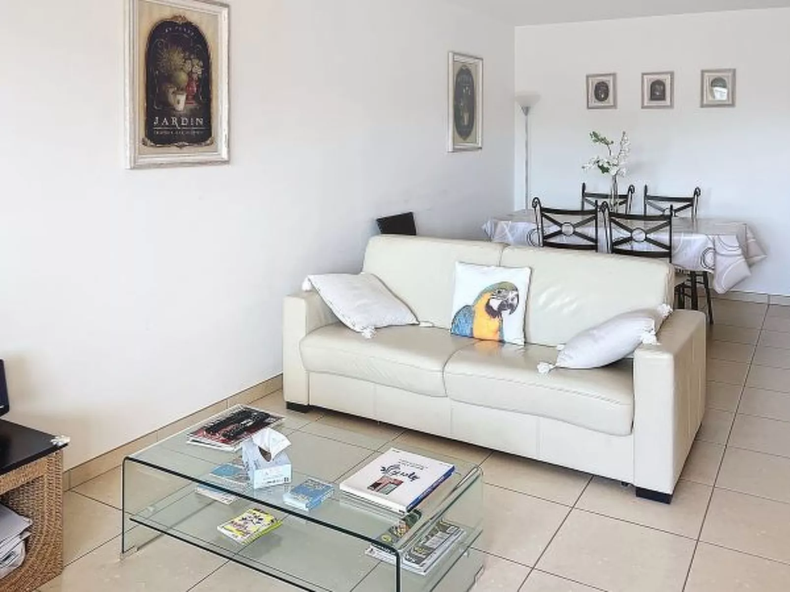 2 bedroom 2 bathrooms with pool 339 - Image-tags.info