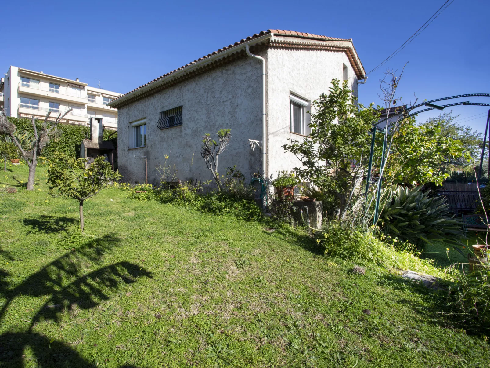 Maison Valensole - Buiten