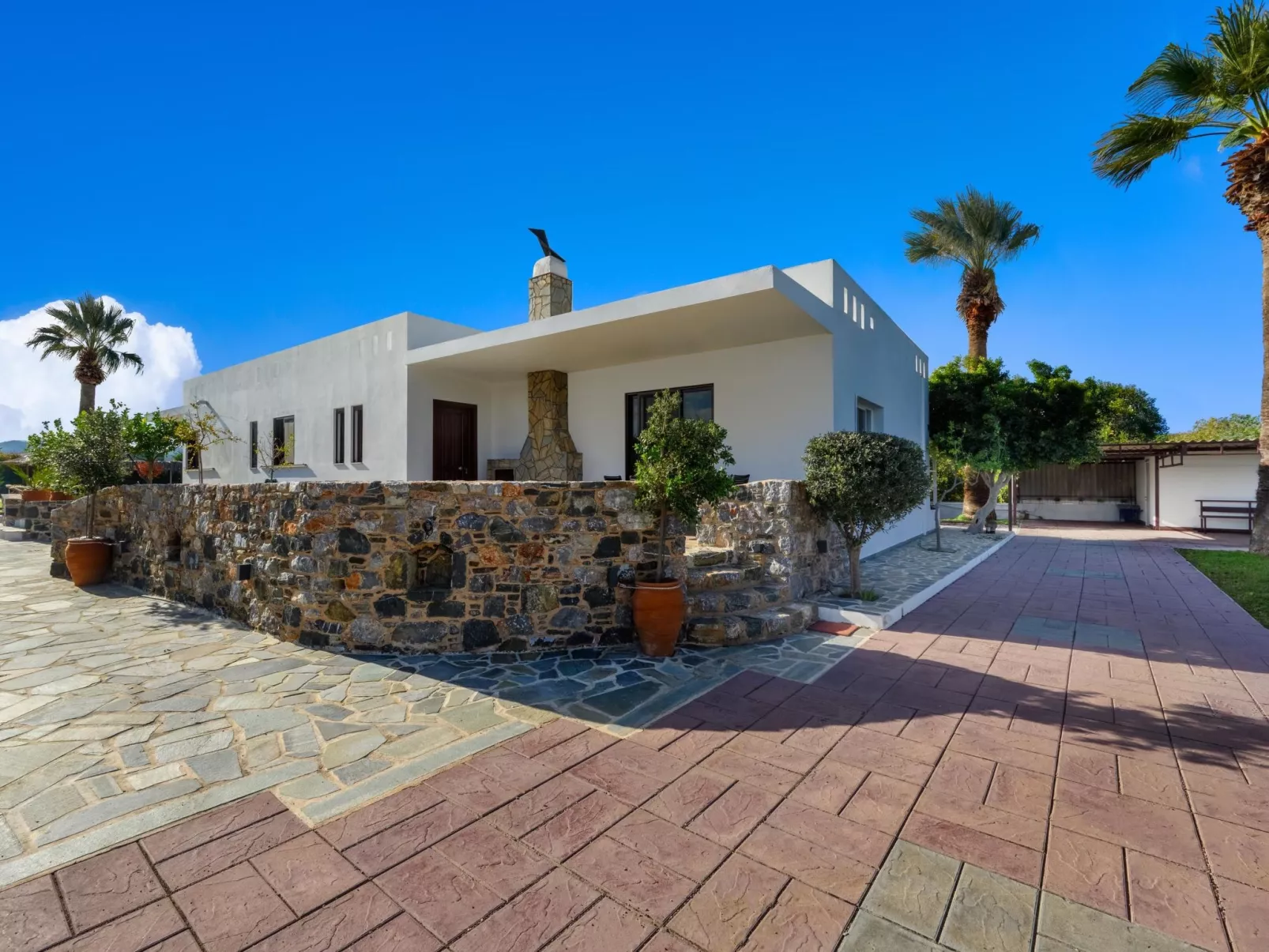 Villa "Villa Palmeras" mit eigenem Garten und Grill - Buiten