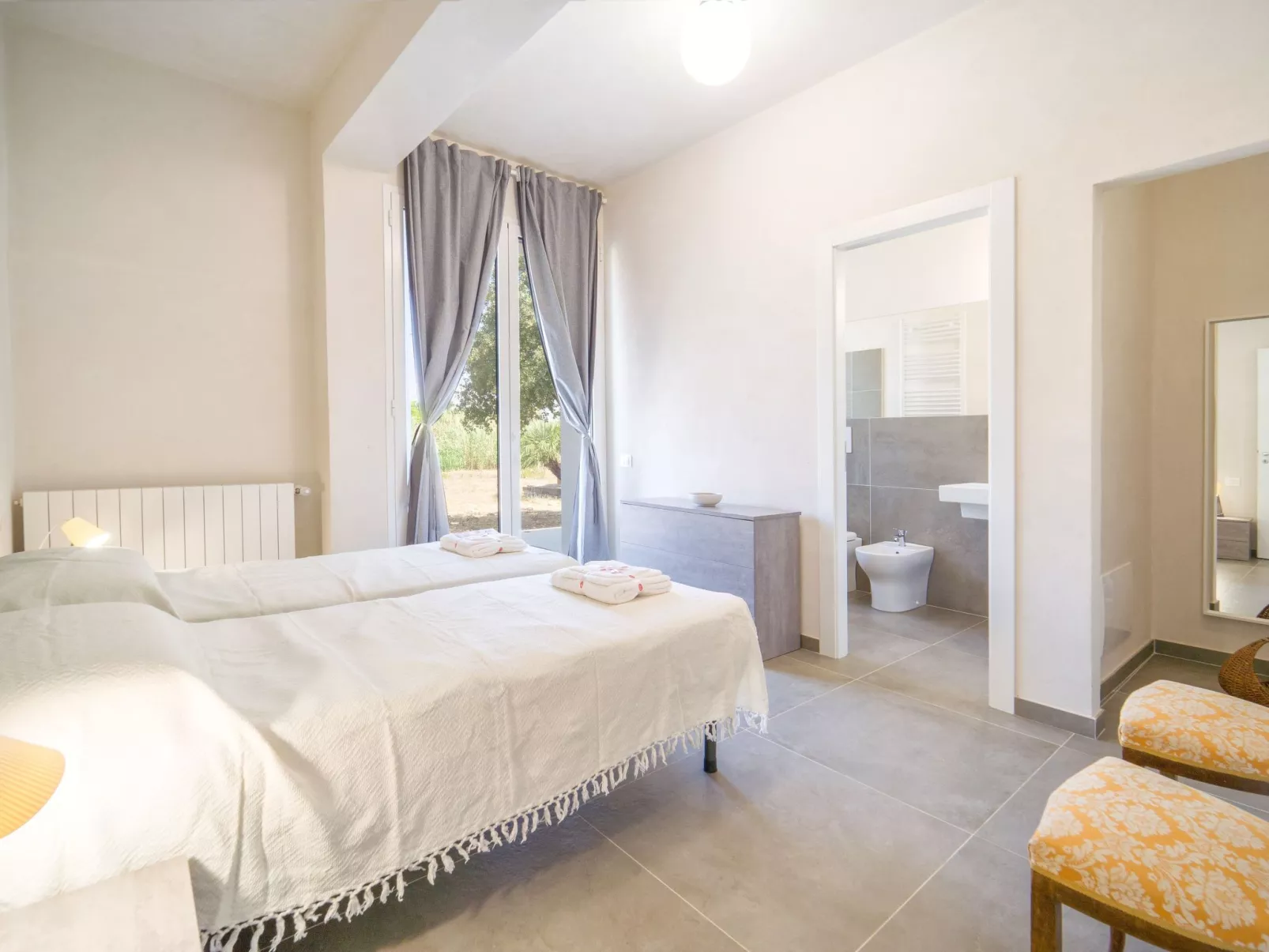 'Mamma Duna' mit Grill - Binnen