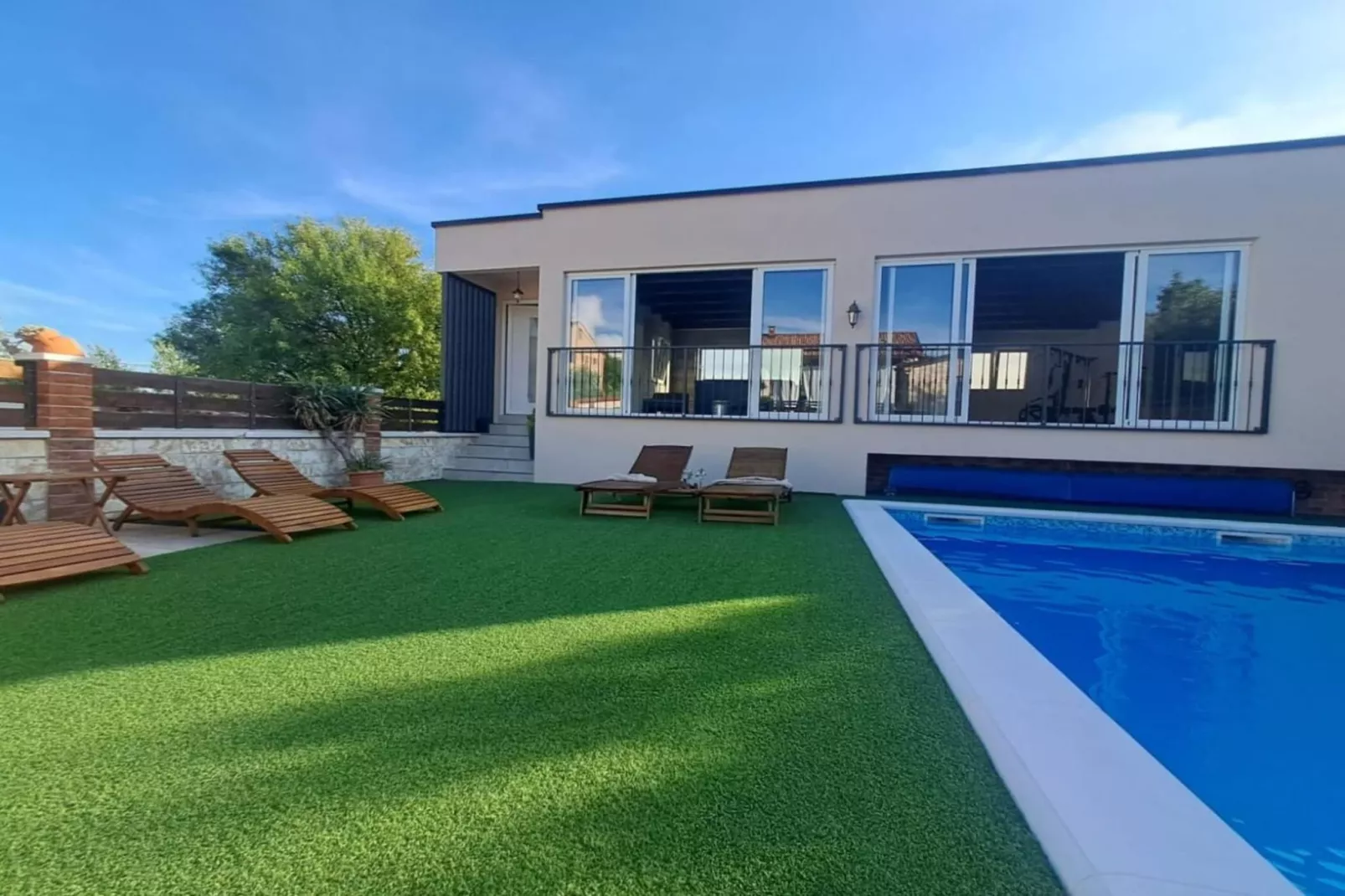 Villa Nicoletta - Tuinen zomer