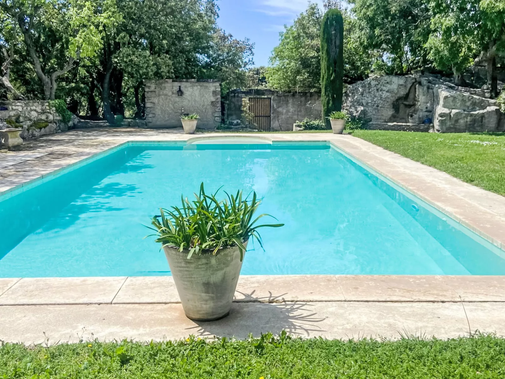 Mas du Castelet - Buiten