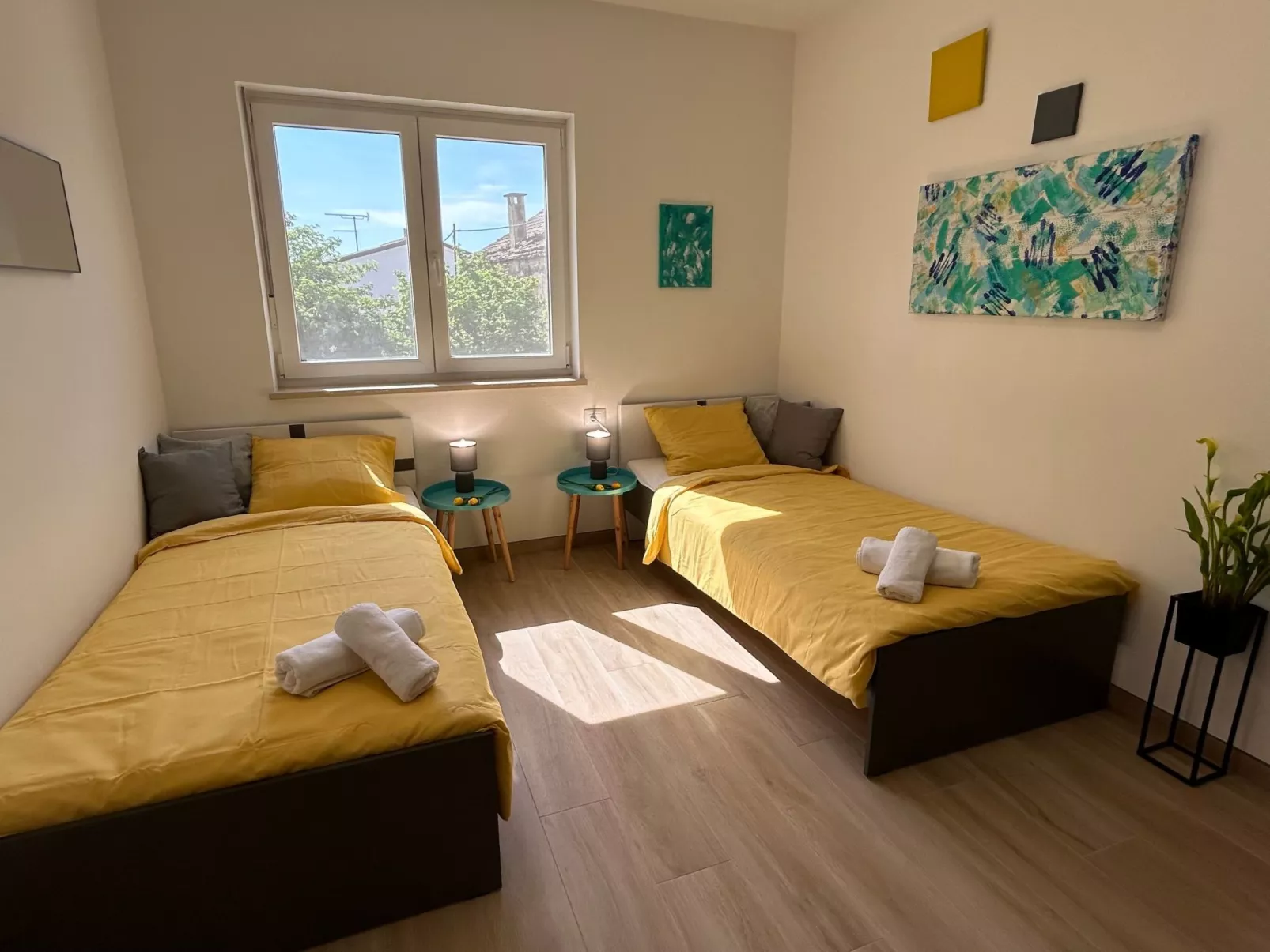 Diva mit privatem Pool - Image-tags.info