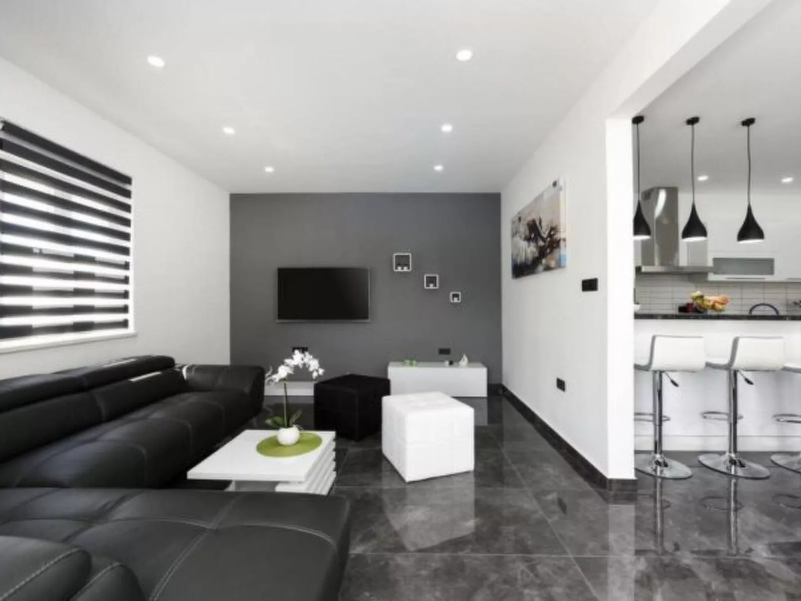 Villa Mare with heated pool and gym - Image-tags.info