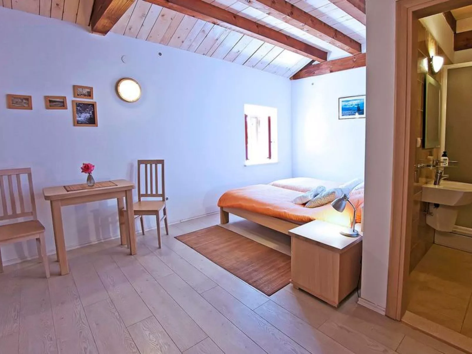 Privatzimmer im Schloss Seefront Zamagna, Mali Zaton NO. 7 - Binnen