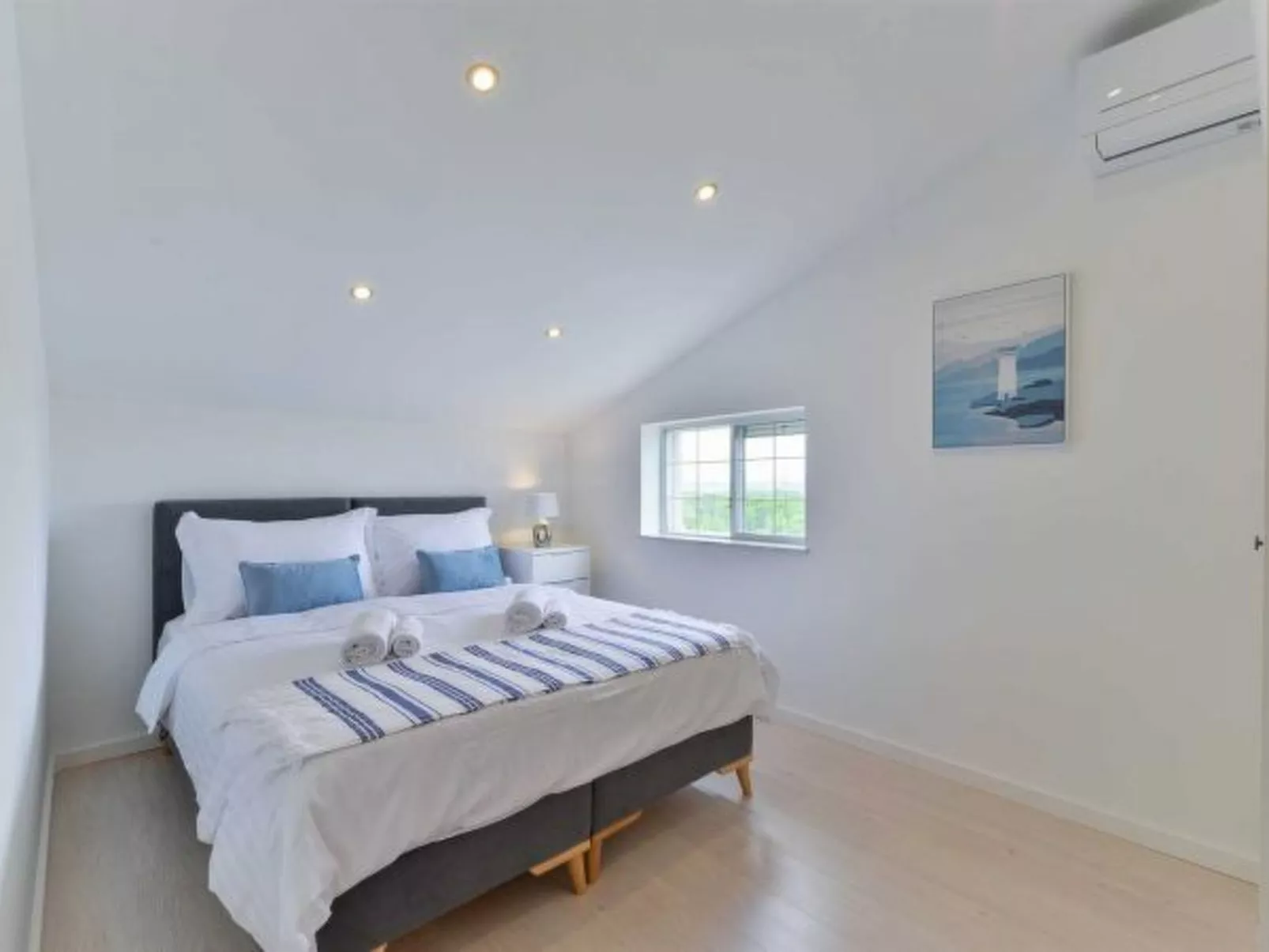 Luxury Villa Maria with large pool - Image-tags.info