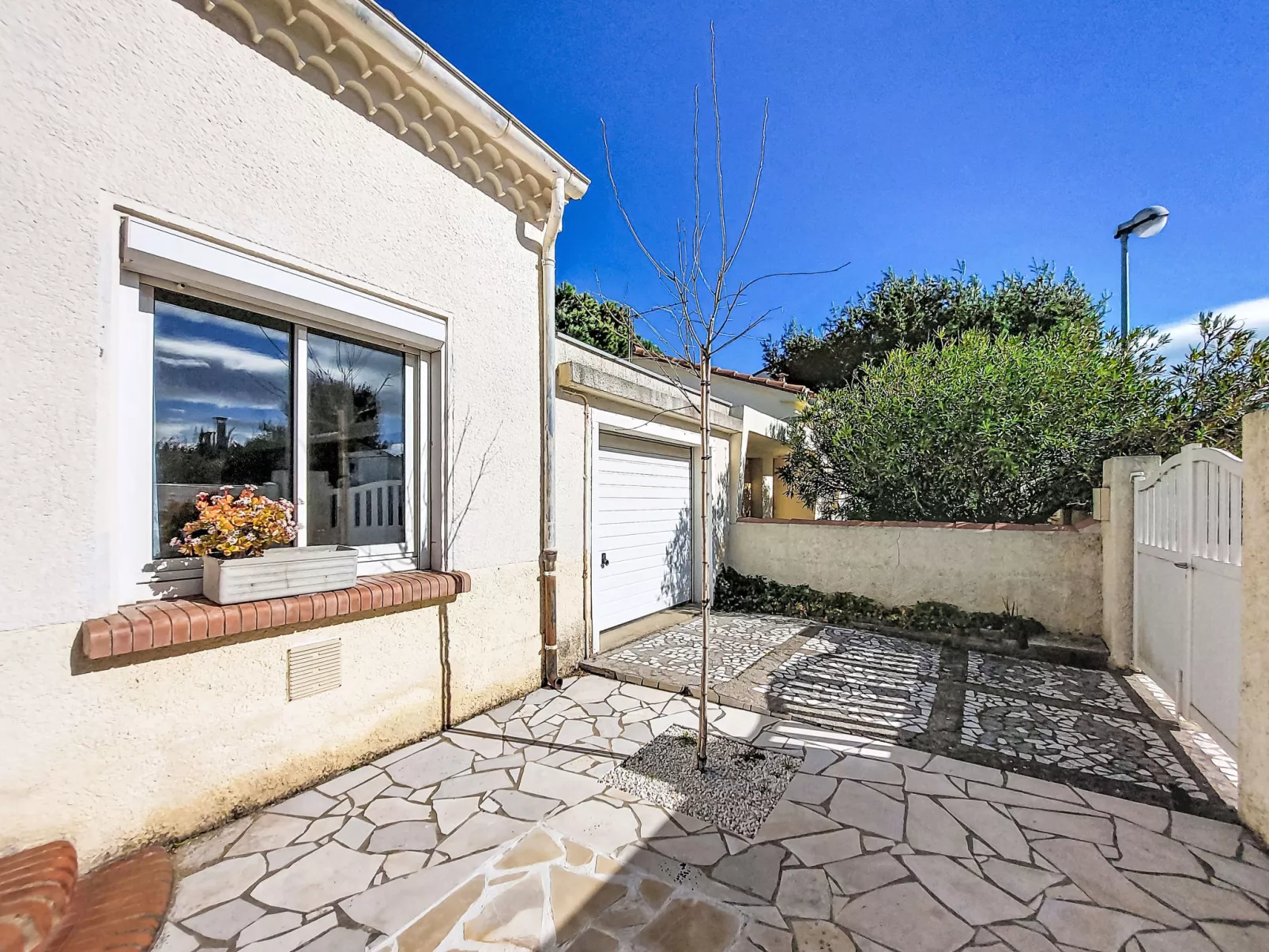 Maison Millet - Buiten