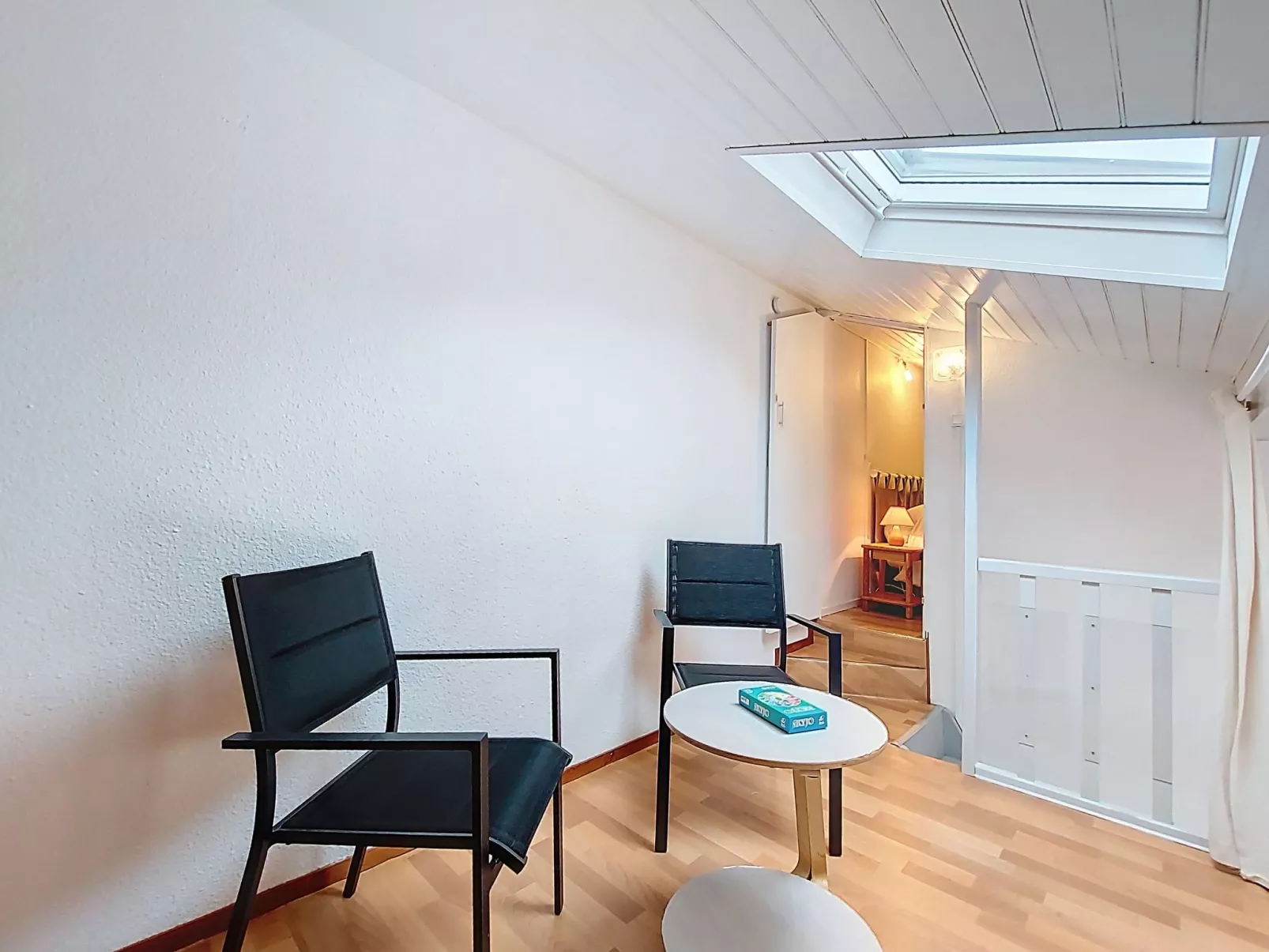 Les Palmyriennes - Binnen