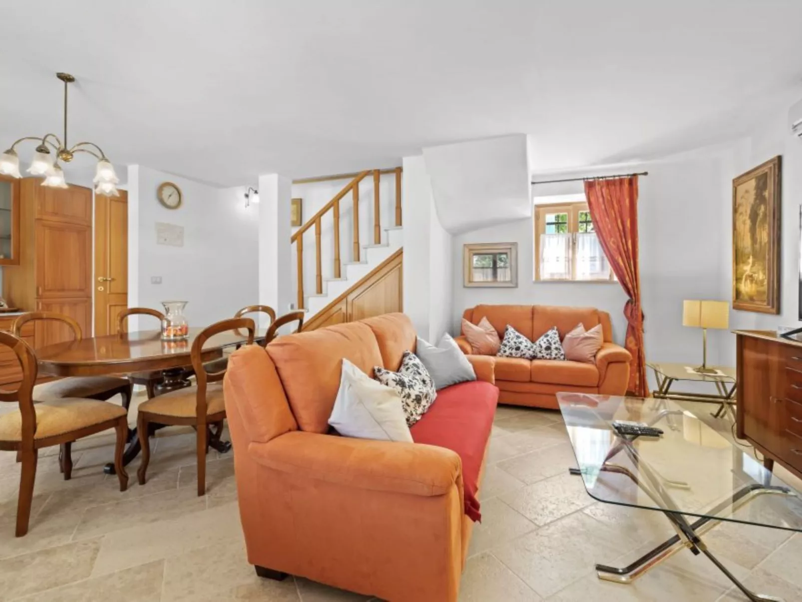 Villa Diana - Binnen