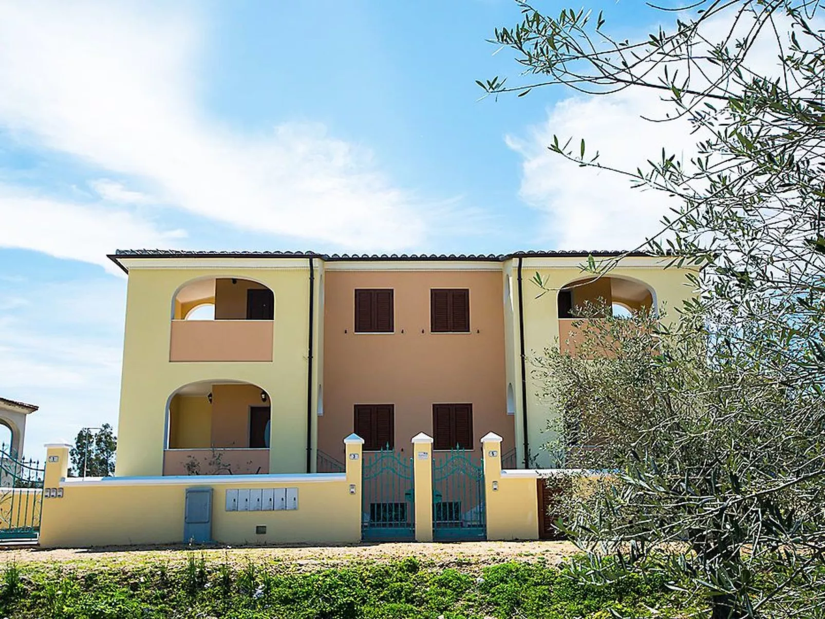 Apt. Orosei 3B, mit gemeinsamem Schwimmbad - Binnen