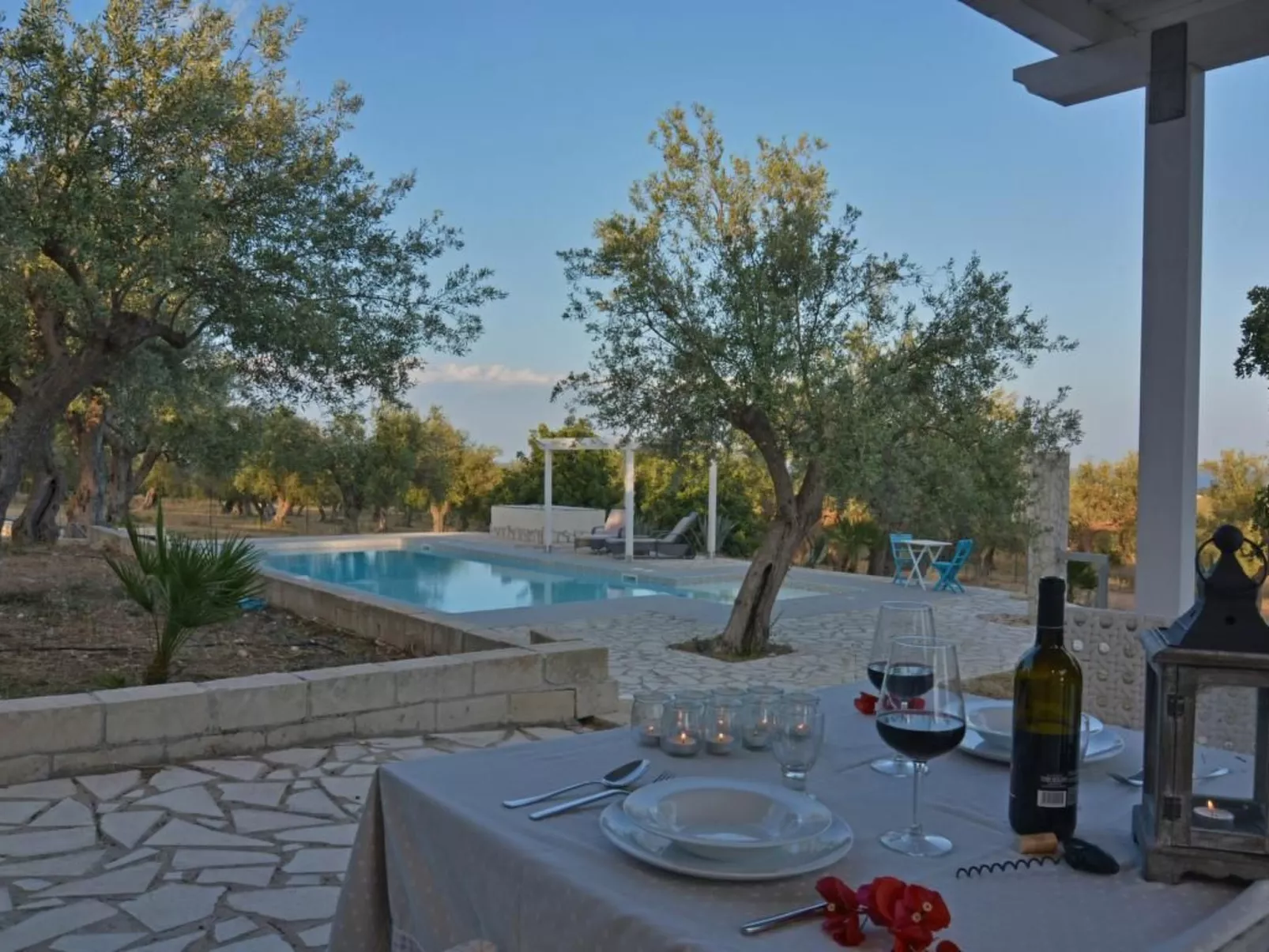 Moderne Ferienvilla bei Noto mit Meerblick und privatem Pool - Buiten