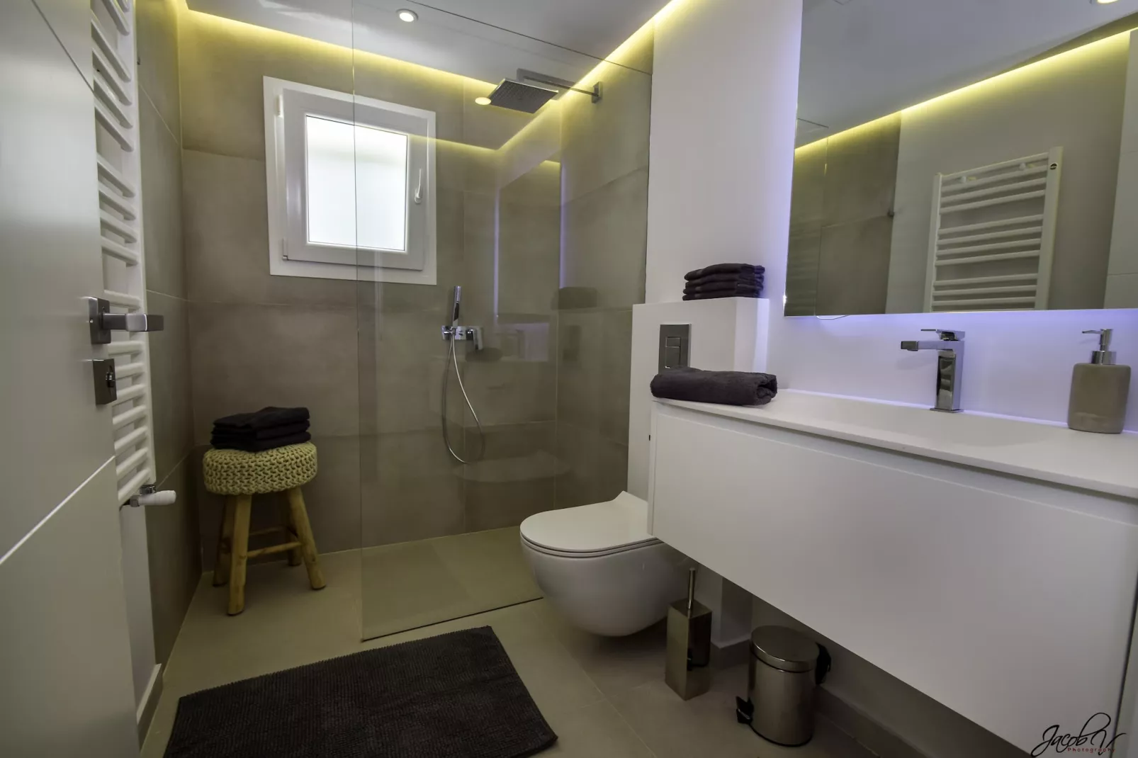 Tranquil Villa with Sea Views & Heated Pool! - Badkamer