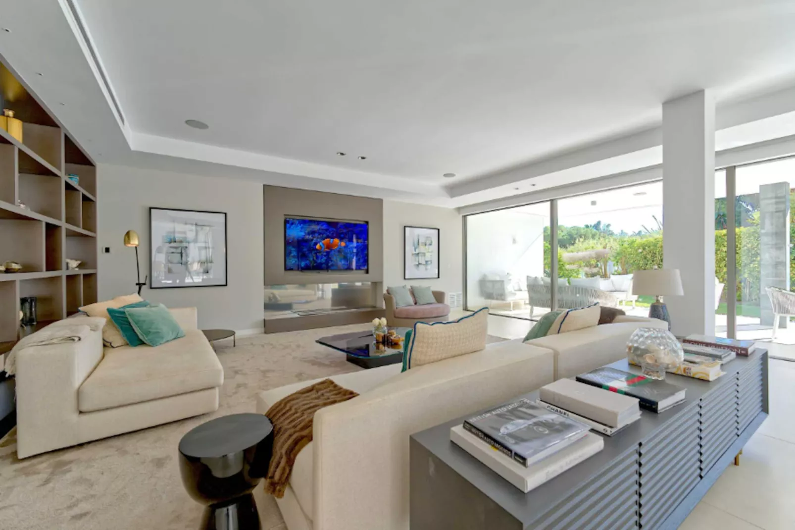 Contemporary & Very Spacious Villa Puerto Banus - Woonkamer