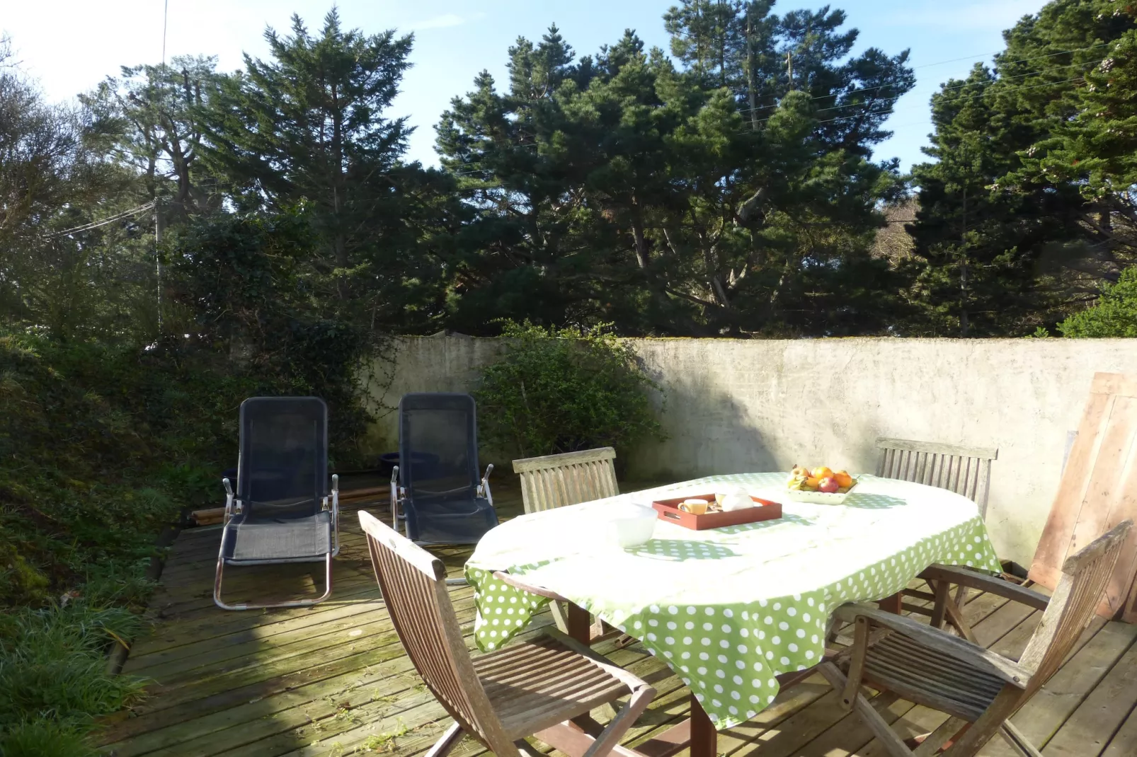 Charmante maison de vacances à 150 m de la plage - Terrasbalkon