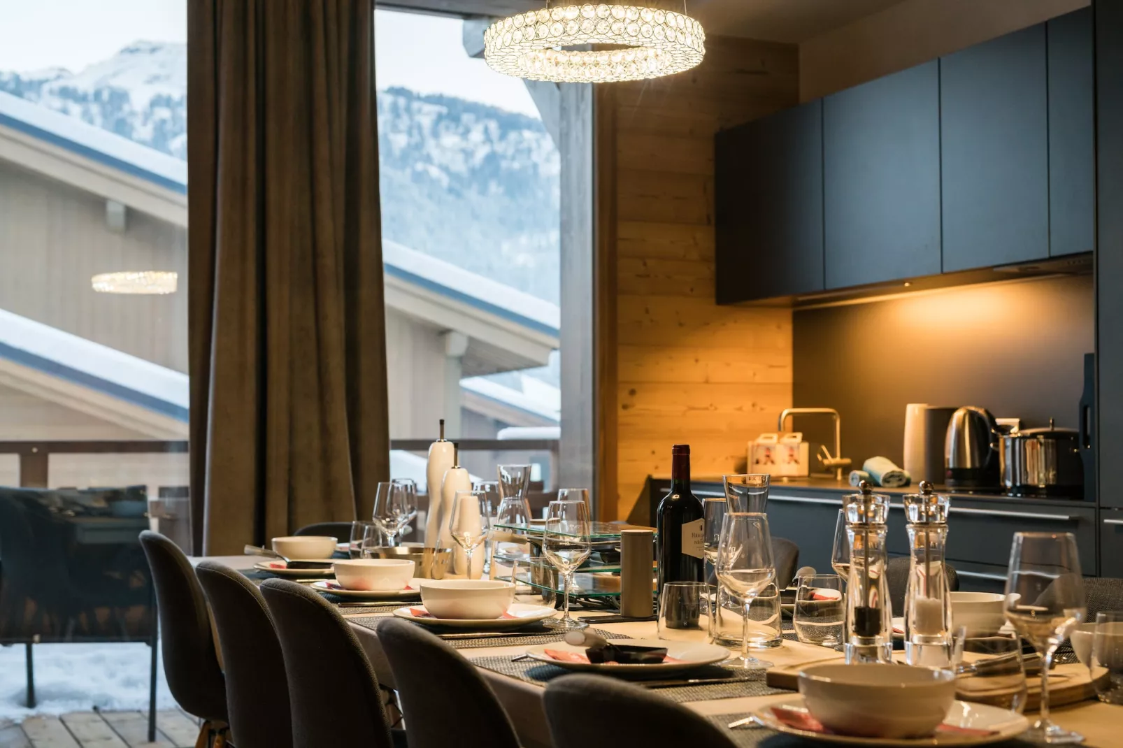 Les Portes de Megève 9 - Eetkamer