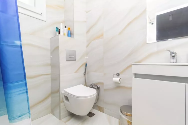 Acrotel Porto Brava Luxury Villas Ormos Panagias 3-bedroom villa 2 - 6 pax - Badkamer