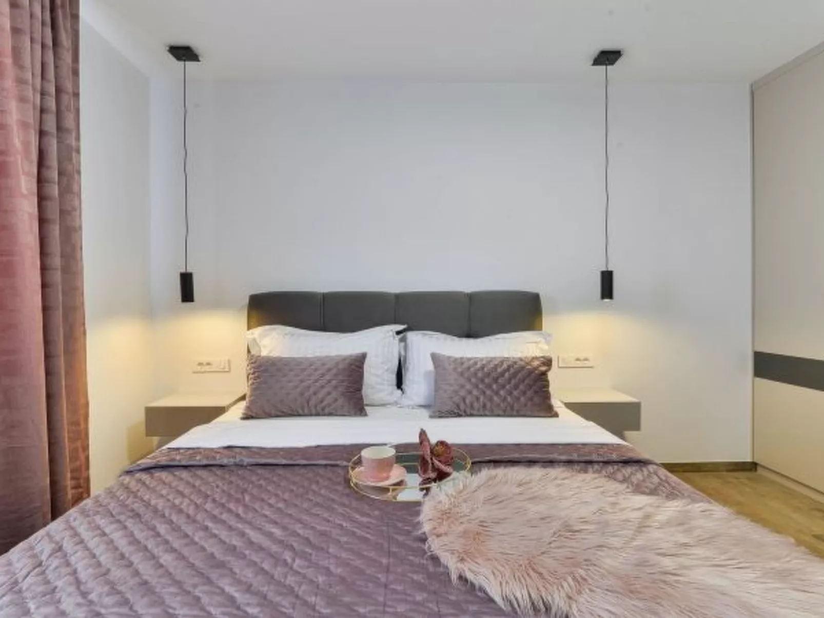 Villa Zariva with pool and panoramic mountain and - Image-tags.info