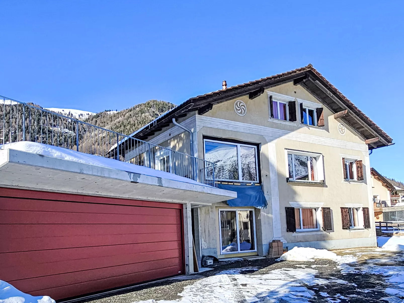 Chesa Giere - Buiten