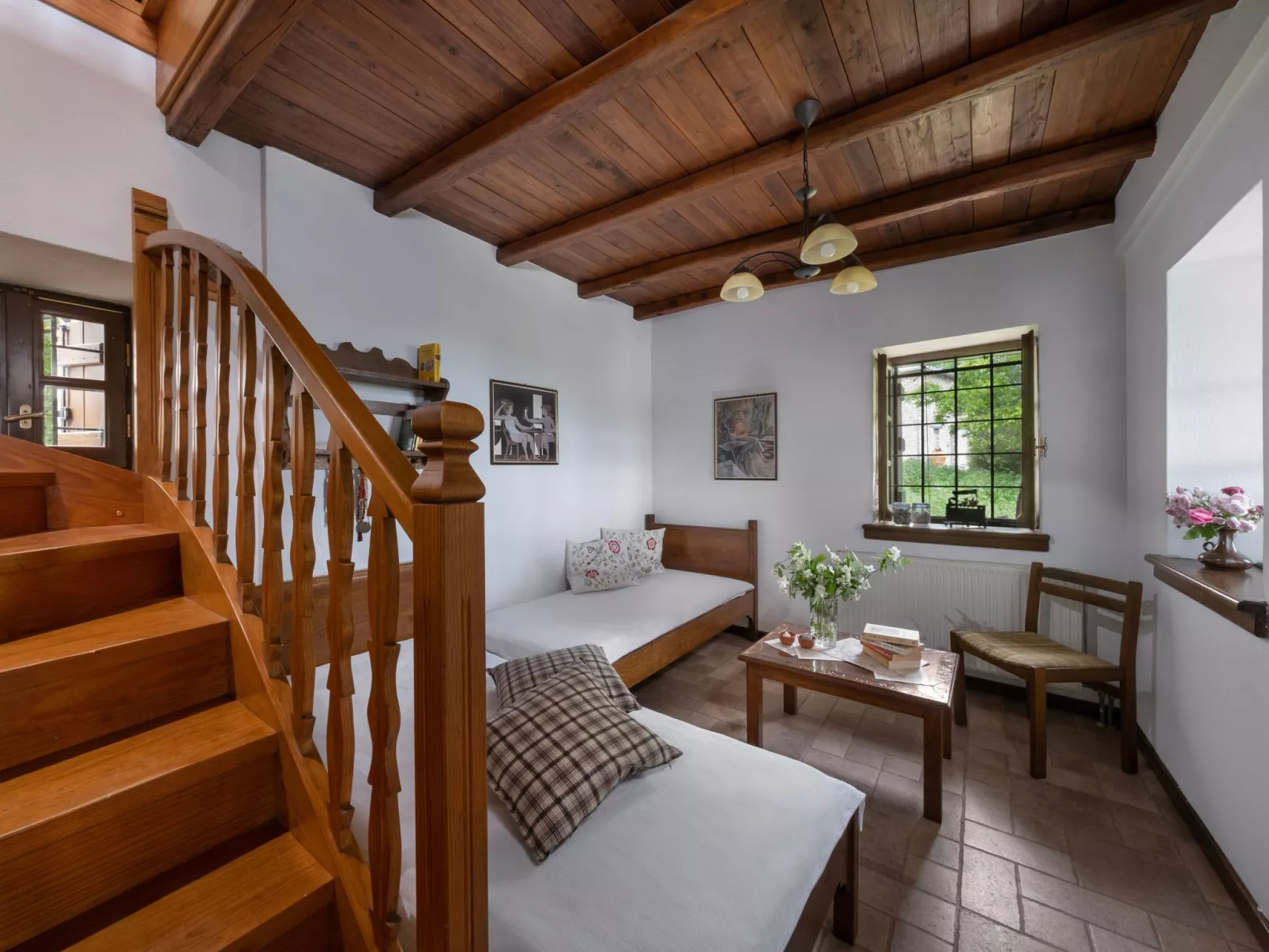 Villa Palios Stathmos - Binnen