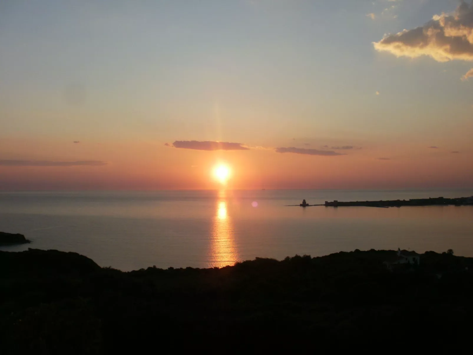 Charly Point Villa-Apartment, Doppelzimmer - Buiten