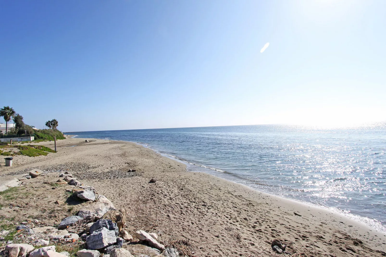 1100 - BEACH FRONT VILLA - Gebieden zomer 5km