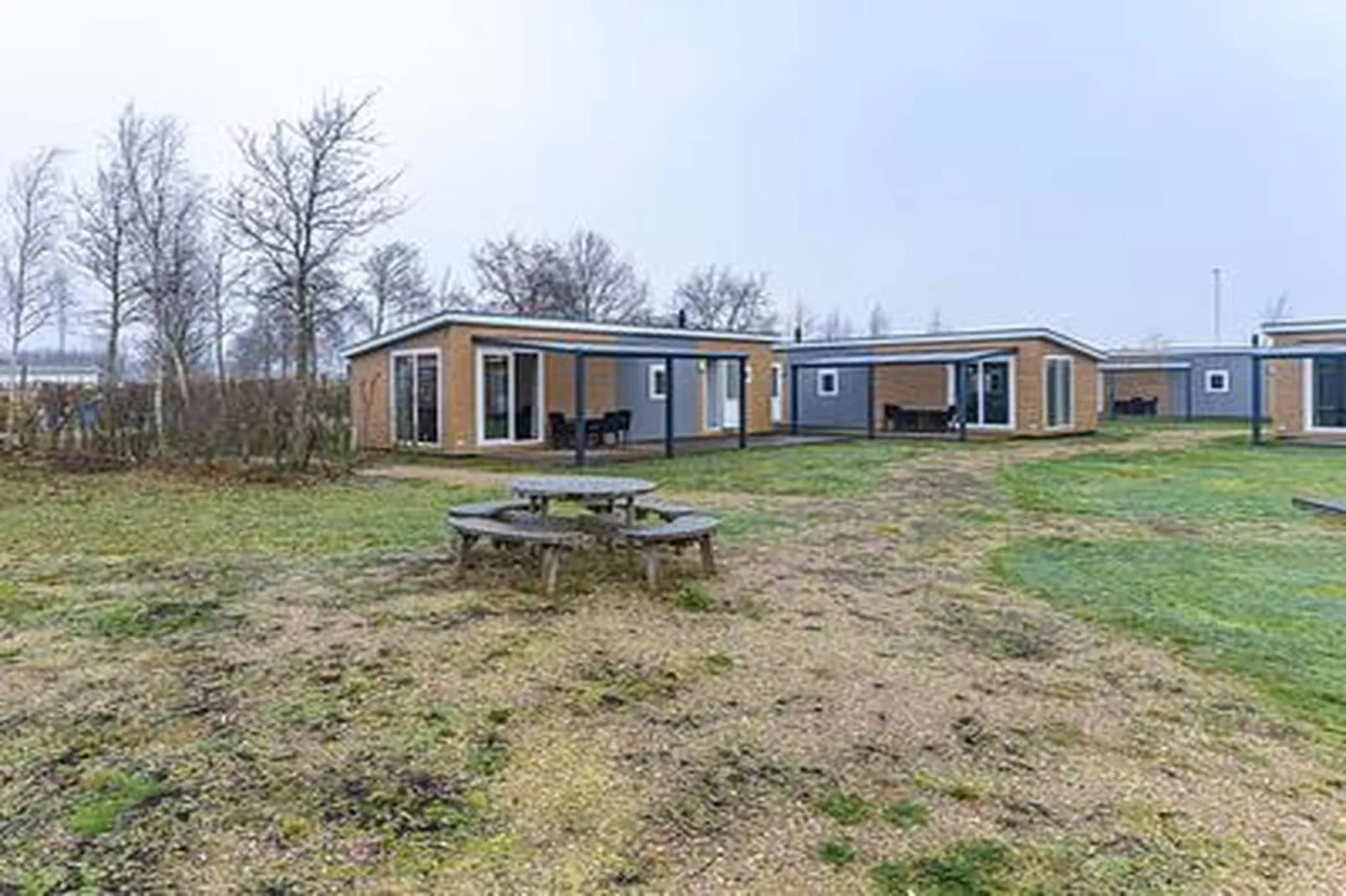 Duinhoeve Chalet Zeeland (huisdier toegestaan) - Terrasbalkon
