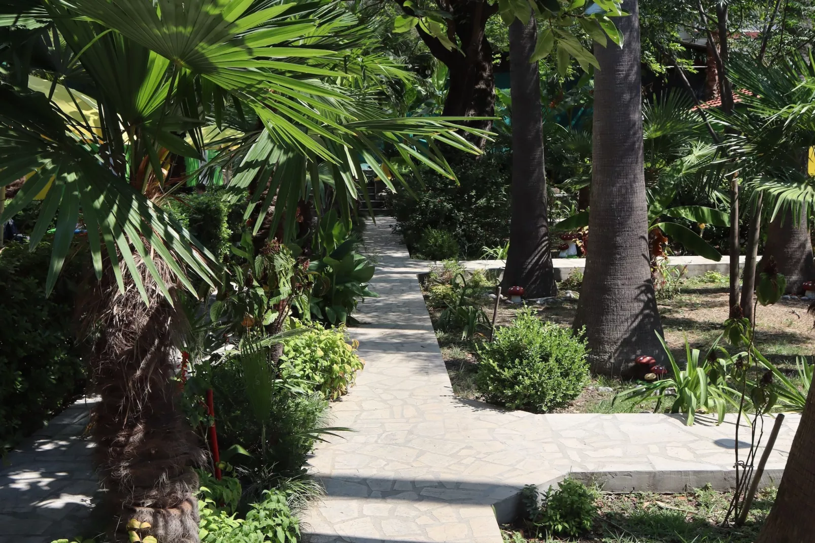 Twin Room 1 - Buitenlucht