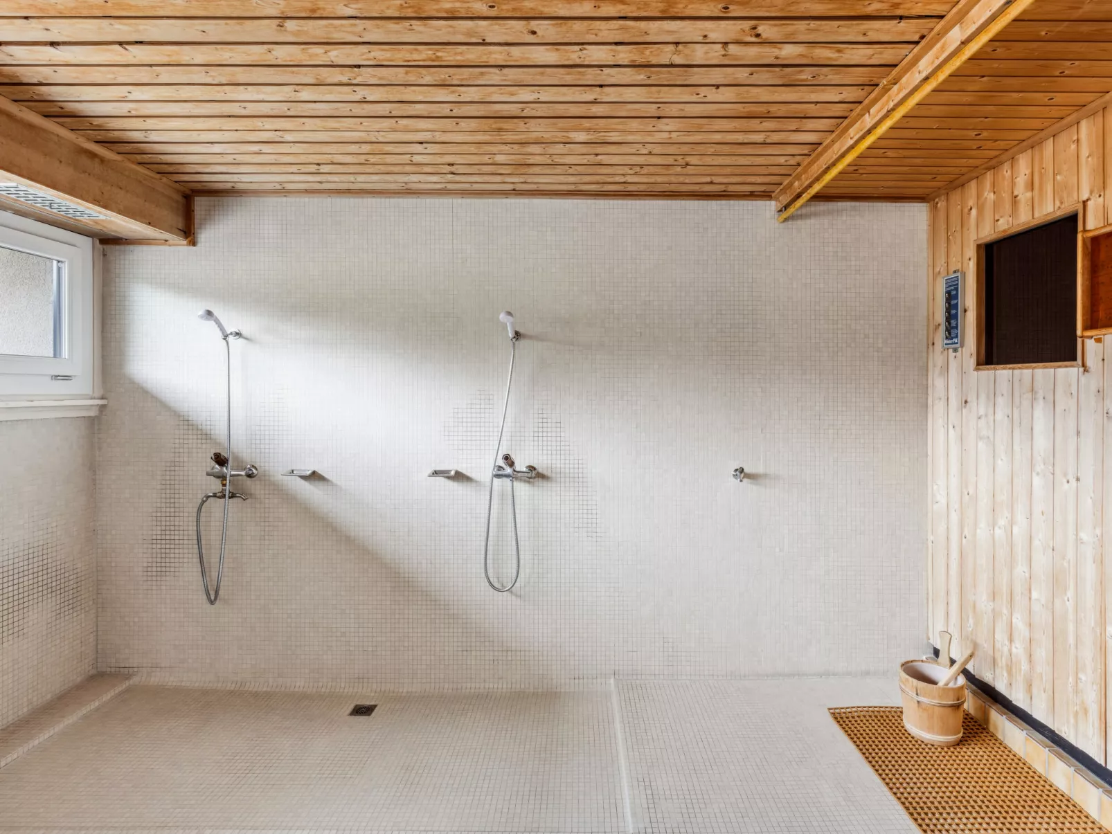 Guardaval Apt 401 - Binnen