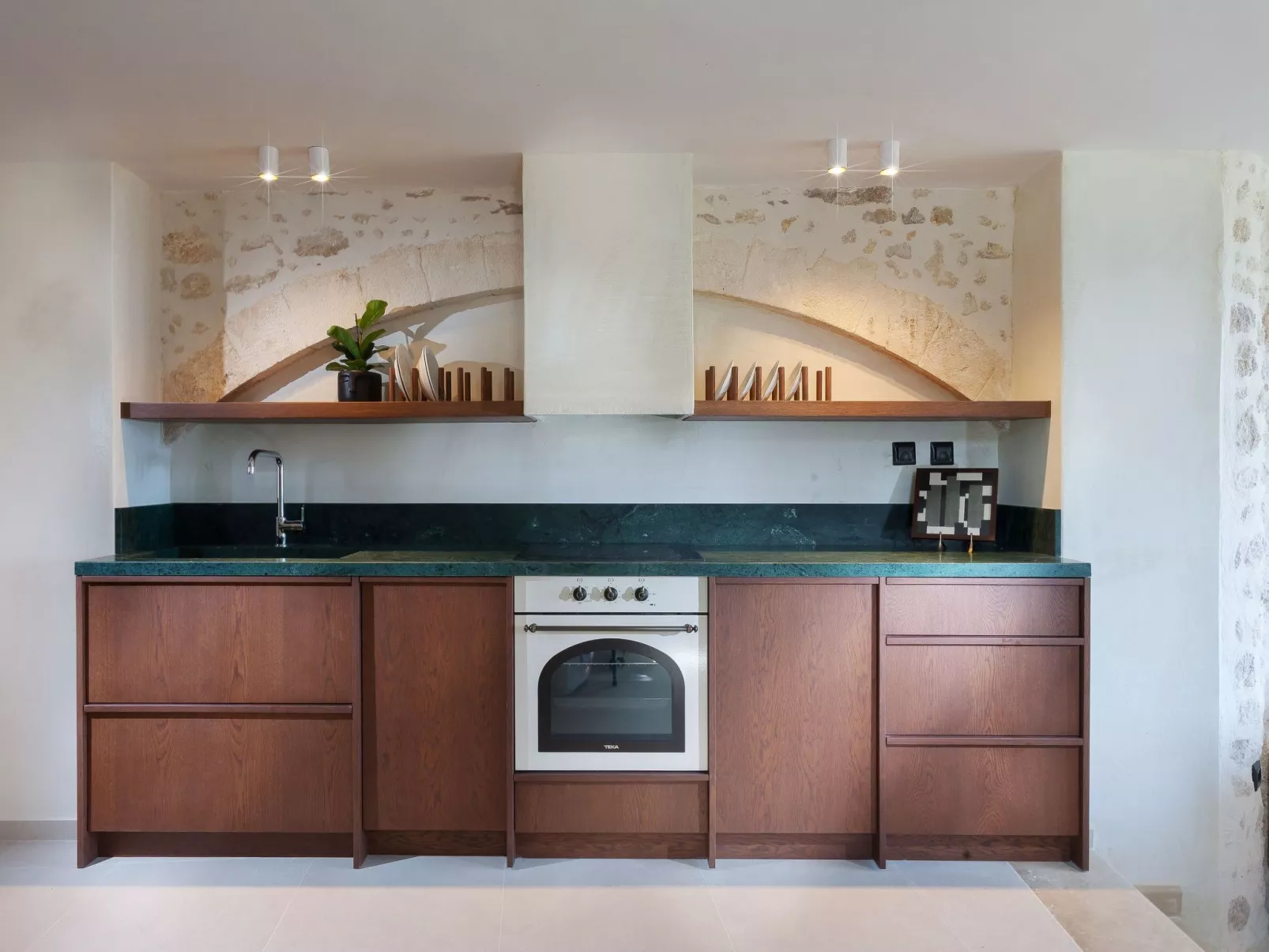 Ali Vafi's Villa - Beheizter Jacuzzi und Innenpool - Image-tags.info