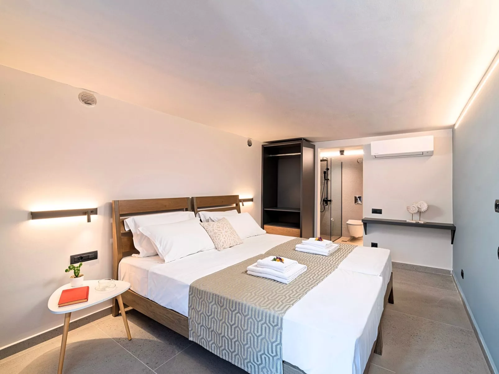 Für 12 Personen in Sisi, Kreta (Ost-Kreta) - Image-tags.info