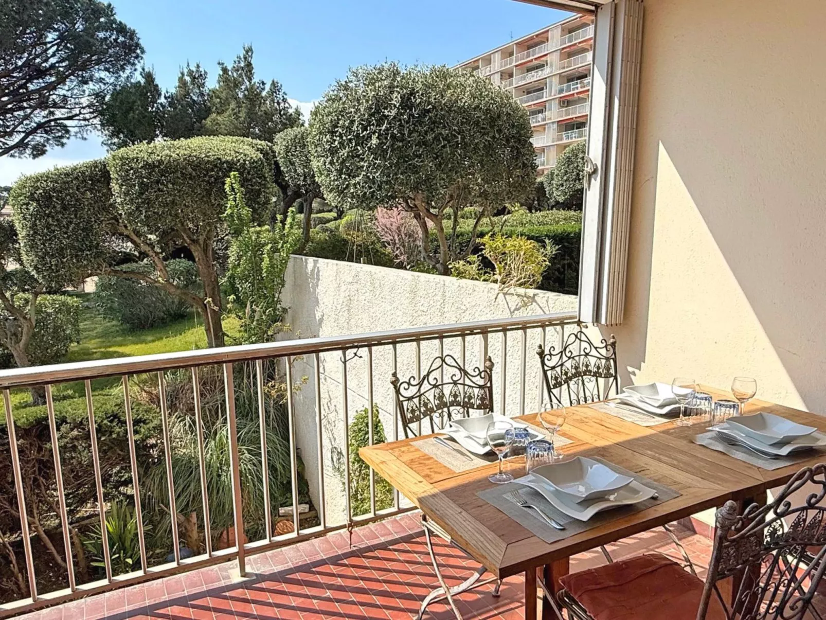 Appt T3 - Schwimmbad Residenz - clim - Sainte Maxime - Image-tags.info