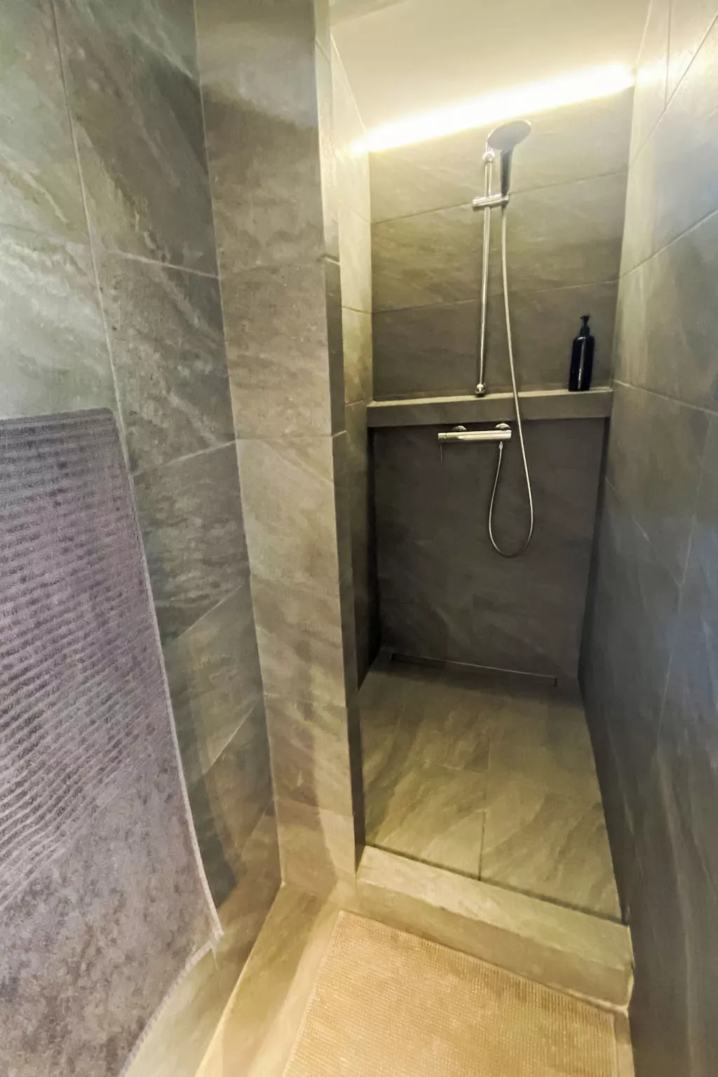 Nice View 120m2 4 Bedroom Apartment - Binnen